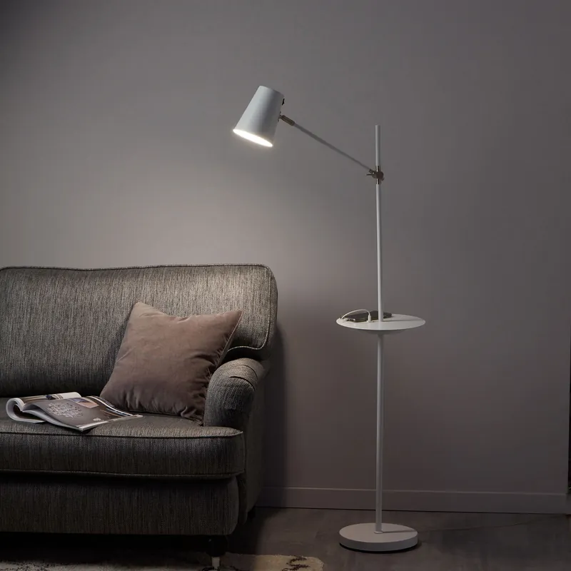 Linear - Floor lamp White Billigare