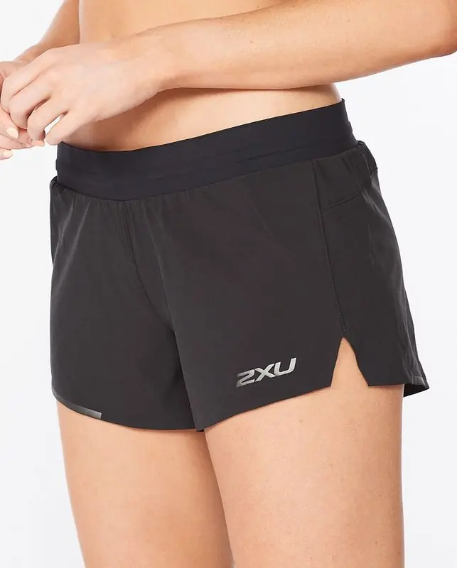Snabb frakt 2XU Light Speed 3" Shorts Women